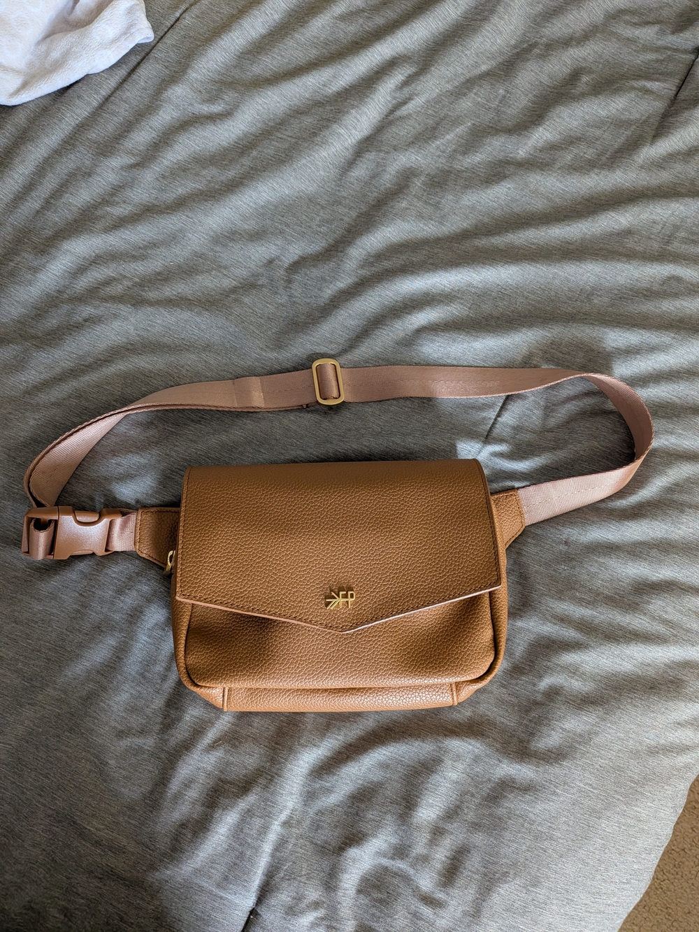 Freshly Picked Classic Fanny Pack In Toffee